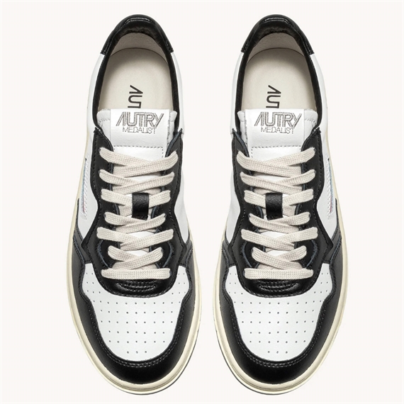 Autry Medalist Low Bicolor Sneakers, White/Black 